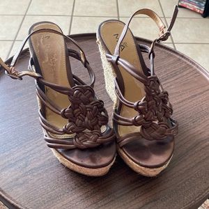 Brown size 8.5 Mia girl wedges